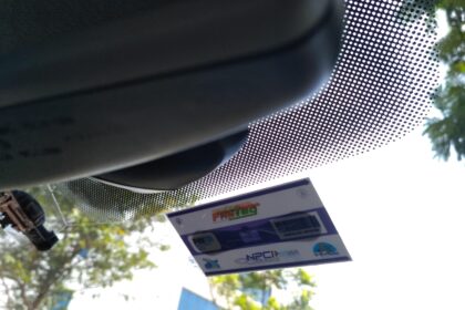 This is the fact behind the video of a child screaming car tampering with PayTM Fastag went viral.