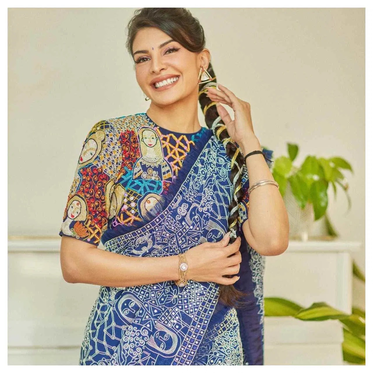 If you want to look different and beautiful in a blue saree, take inspiration from these celebs