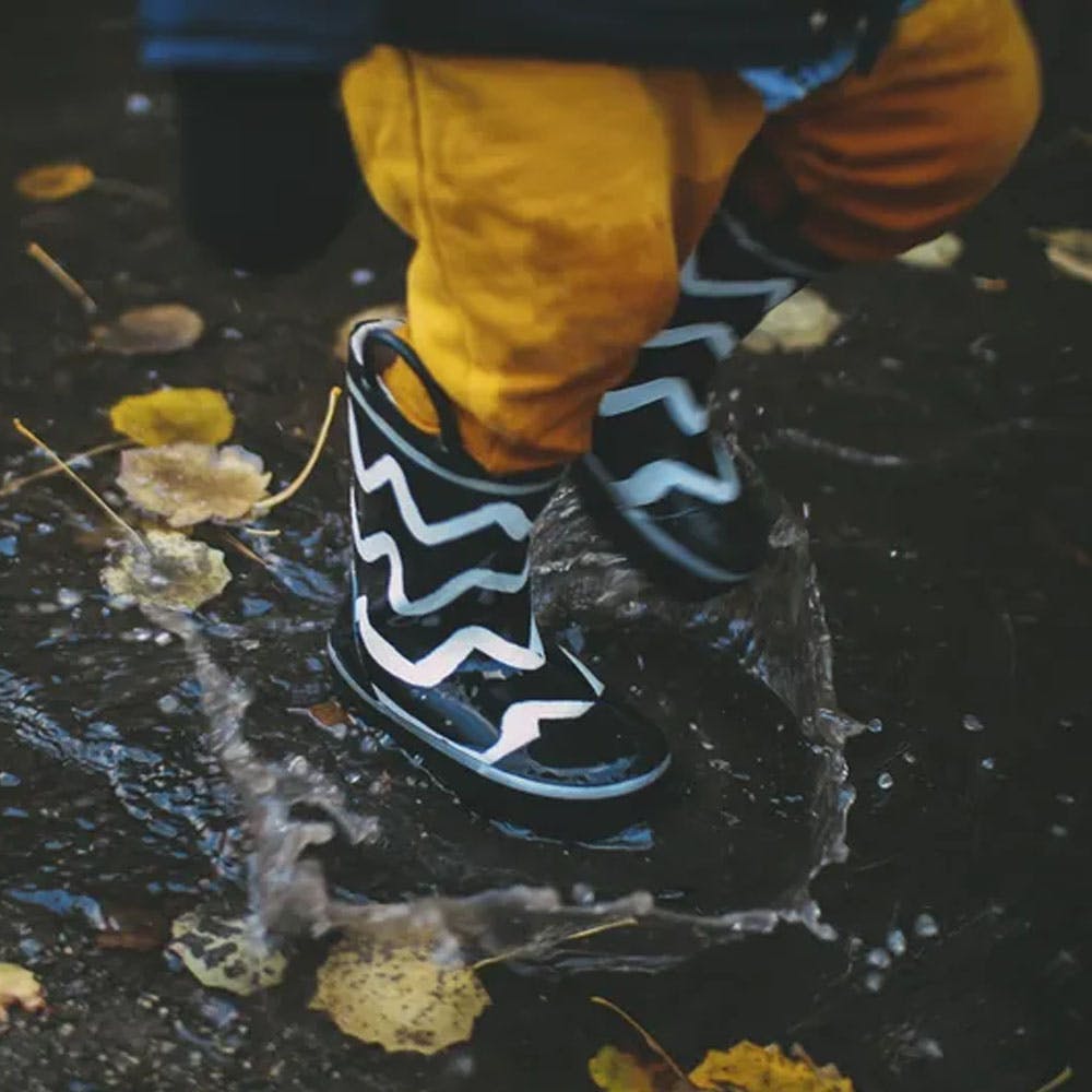 Don't know how to style in monsoon, then these tips can be useful
