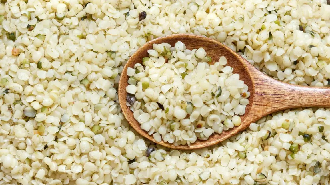 Hemp Seeds Benefits: From weight loss to healthy digestion, hemp seed oil has many benefits
