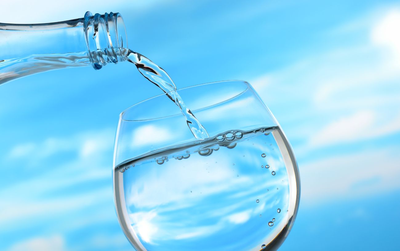 Before doing water fasting, be careful, know its effect on your health.