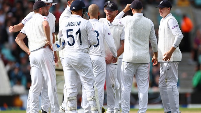 England announced a playing 11 for the first Test, this player was left out of the squad