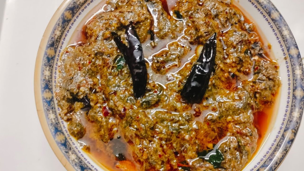 If you are tired of eating the same type of cabbage every day, then try Adu Aloo Gobi Sabji, the recipe is simple.