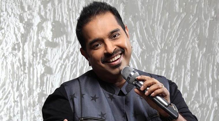 Shankar Mahadevan, happy to win the award, reacts to the win by singing a song