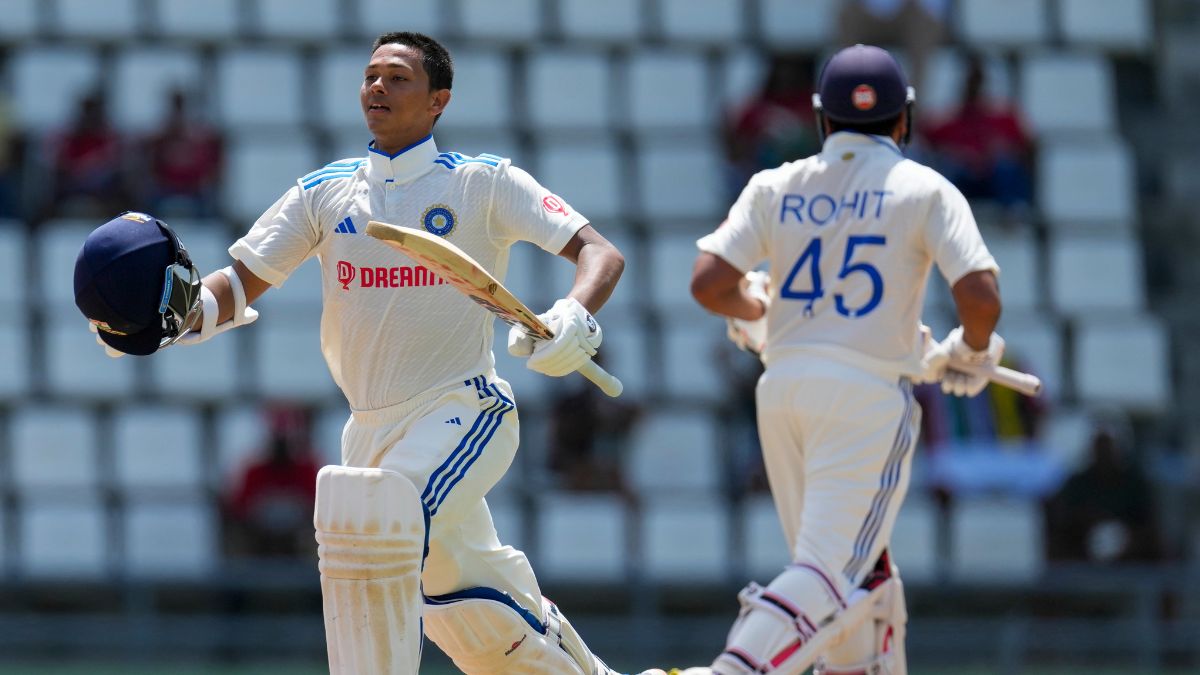 On the pitch where Rohit-Gil failed, Yashaswi Jaiswal broke many records by scoring a storming century.