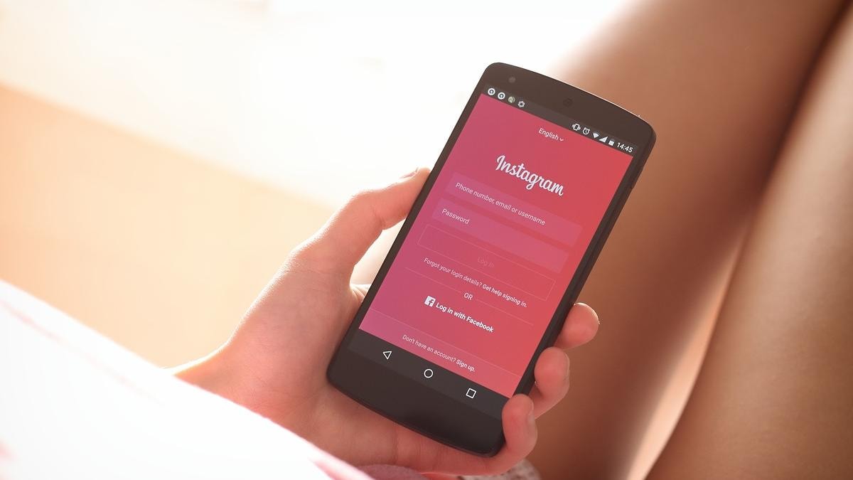 How to do video chat on Instagram: Step by step guide - India Today