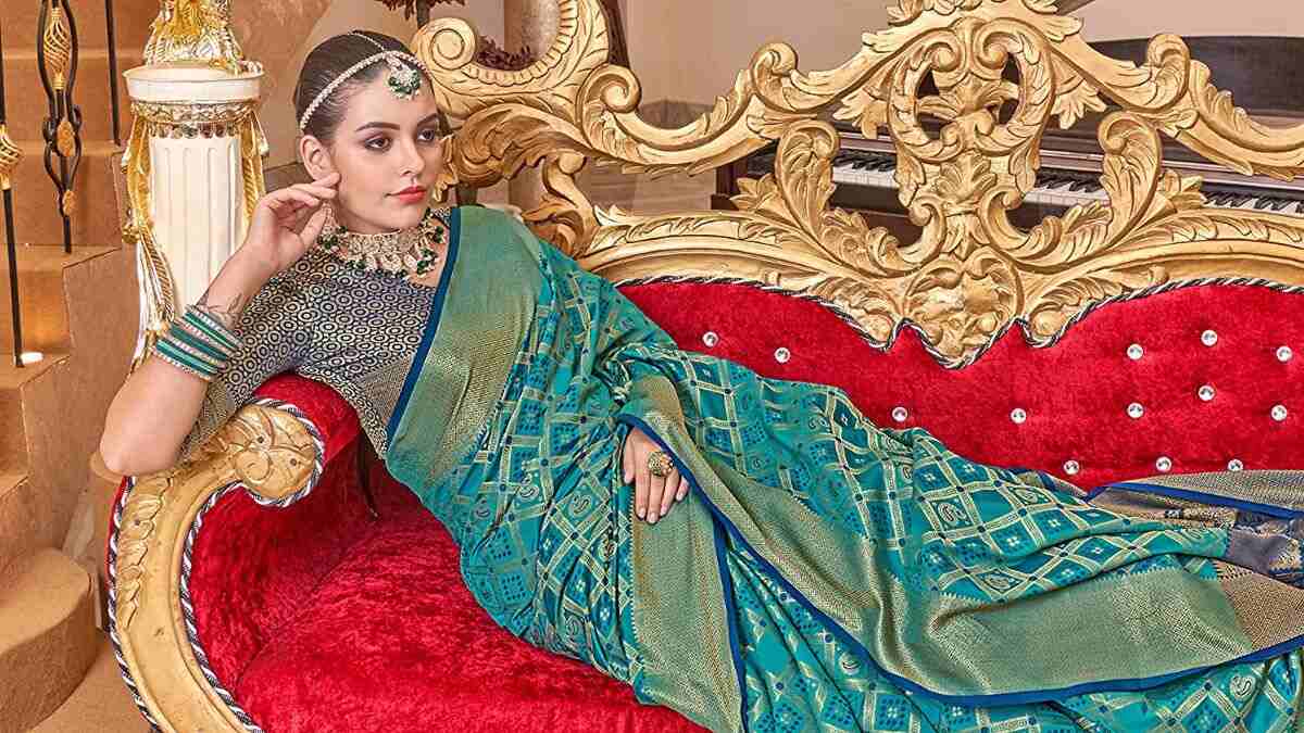 ग्रेसफुल लुक के लिए Banarasi Sarees Collection को वॉर्डरोब में करें शामिल | banarasi  saree collection that are worth checking out | HerZindagi